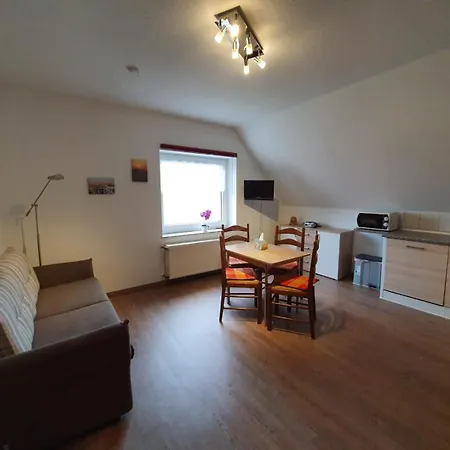 Haus Pilsumer Deichblick 公寓 *